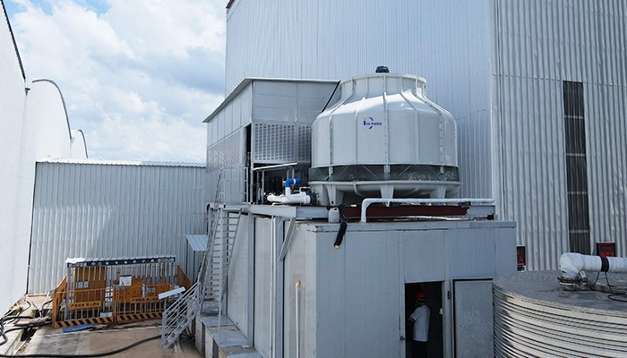 máquina de hielo en escamas para enfriar hormigón