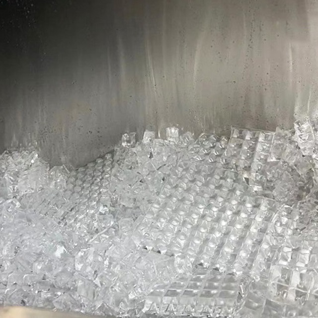 Icmedal Máquina de hielo en cubitos de 10 toneladas por día con refrigeración por aire/refrigeración por agua